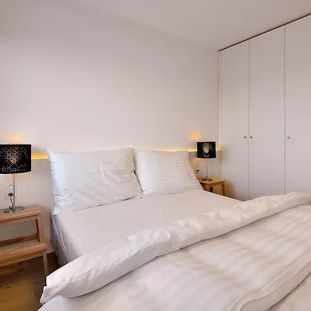Отель Smart & Living By Ambiente 3*